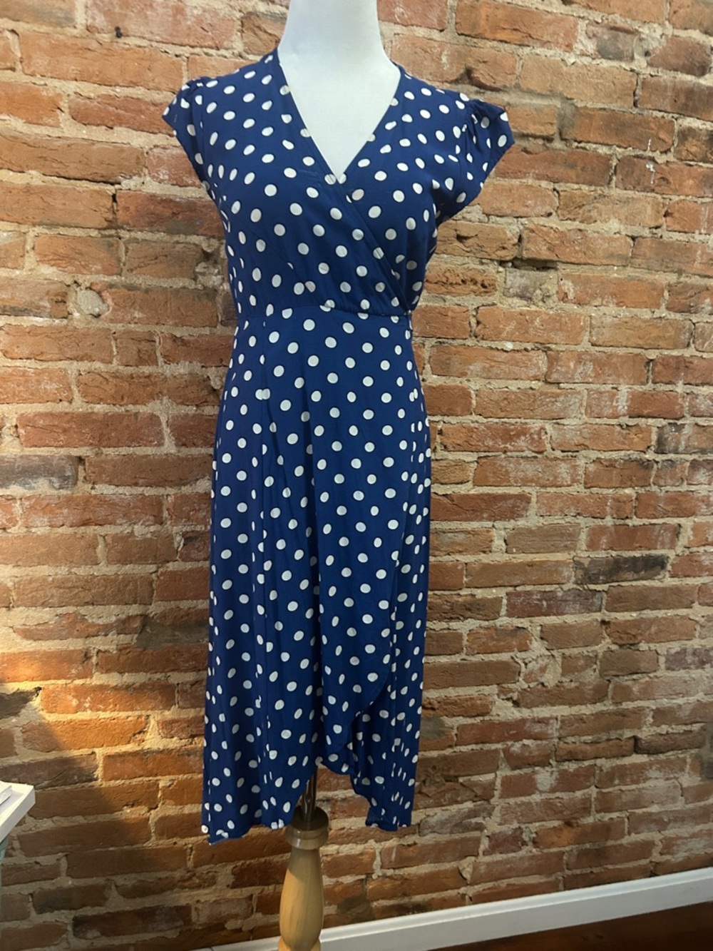Boden classic polka dot midi dress size 6
